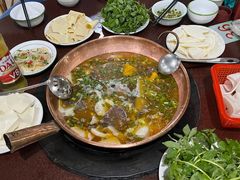 -朝伟清真铜瓢牛肉馆(三十年老·店)