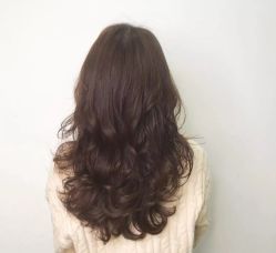 -CARR SALON