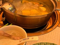 -润园四季椰子鸡火锅(卓越INTOWN店)