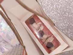 -奈雪的茶(湖滨银泰in77C区PRO店)