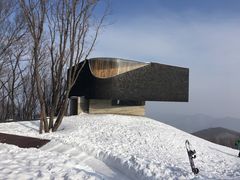 -中旅松花湖滑雪场