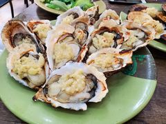 炭烧蒜蓉生蚝-贞姨美食·老字号海鲜大排档
