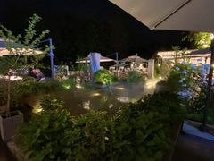 -墨居上隐·院子里火锅(峨眉店)