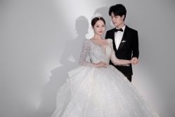 -AOROA·奥洛拉婚纱摄影·旅拍·礼服