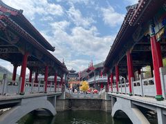 -九鼎铁刹山风景区