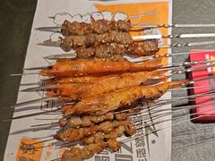 -三兄弟灰太狼烧烤.龙虾烤鱼(上海交大店)