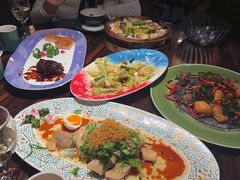 -粤·向群饭店(麓景路店)
