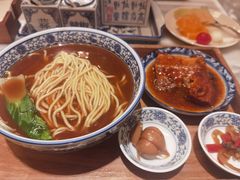 -南京长江之舟华邑酒店·鲜艳自助餐厅