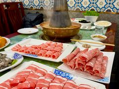 -楼外楼大刀肉传统火锅(西安大路店)