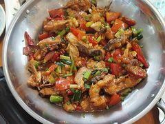 -梁姐啤酒鱼(兴坪古镇店)