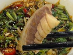 -正能量脆肉鲩火锅