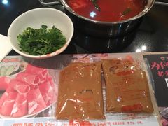 -呷哺呷哺(新世界百货望京店)