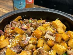 -老钟家烤羊排·敦伊阁清真餐厅胡羊焖饼