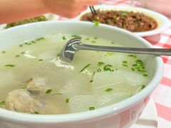 -洪霞餐馆·川菜·鲜货现炒(两江春城店)