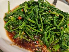 -益华家菜屋(世茂店)