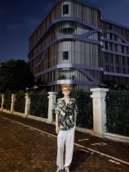 点击看大图 -辛格·潮沙龙