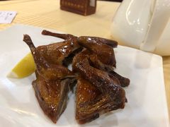 -益健海鲜大食坊(拱北口岸店)