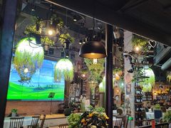 -临界音乐酒馆·小龙虾·江湖菜(华熙LIVE·鱼洞店)