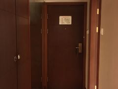 -汕尾巴黎半岛酒店