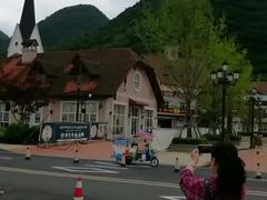 -云漫湖生态度假公园