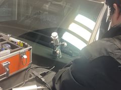 -鲨鱼皮汽车凹陷玻璃修复(静安店)