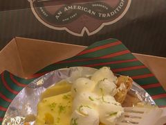 -Pie Bird(新闸路店)