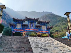 -鸡鸣山旅游风景区