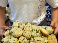 -李与白包子铺(桐梓林店)