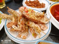 赖尿虾有膏-三妹小龙虾·黄油蟹(华侨城总店)