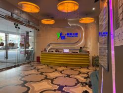 -反弹蹦床公园·亲子乐园·团建·派对(尚品奥莱店)