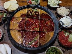 -正南齊北重庆老火锅(光华村直营店)