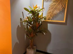 -得闲·高空SPA(东盟店)