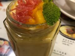 -新大咀港式茶餐厅(宝山万达店)