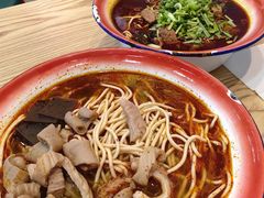 -刘二姐襄阳牛肉面(鸟巢店)
