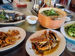 -岛中岛·海鲜大排档·万宁老字号(东澳店)