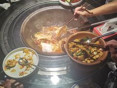 -挂旗柴锅鸡(蚌山区嘉年华店)