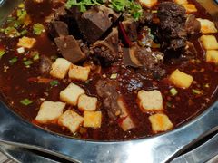 牛蝎子火锅-锅十二涮肉馆·鞭蛋锅