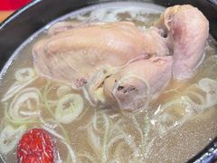 -长寿参鸡汤(朝韩风情街店)
