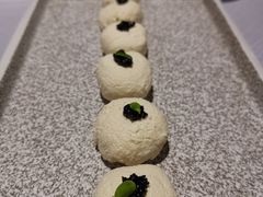 黑松露香椿豆腐-屋里厢上海菜馆
