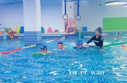 -育儿湾亲子游泳馆(华阳路店)