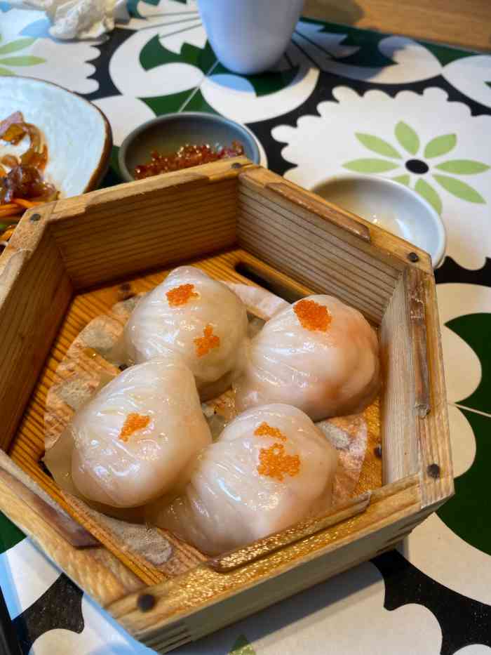 广笼记国民粤菜(三元里店)-"朋友中了霸王餐,约了下班后一起过来体验.