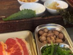 -围炉肉舍•炭烤活鳗•丹东海鲜烤肉(步行街店)