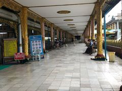 -ခြောက်ထပ်ကြီးရွှေသာလျောင်းဘုရားကြီး