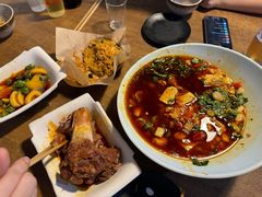 -爆好吃夜市大排档·乐山江湖菜(中心城总店)