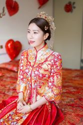 -拉瑞娜LaReine婚纱礼服高级定制