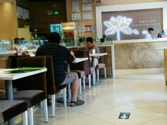 大堂-嘉和一品粥(马家堡店)