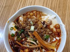 酸辣豆花-皇城坝小吃(科华成都王府井购物中心店)