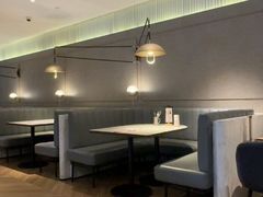 -必胜客(上海新南方商城PH店)