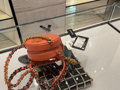 -Chanel(德基广场店)