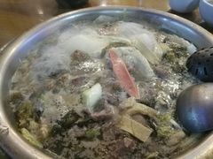-泸州酸菜豆花火锅川师店
